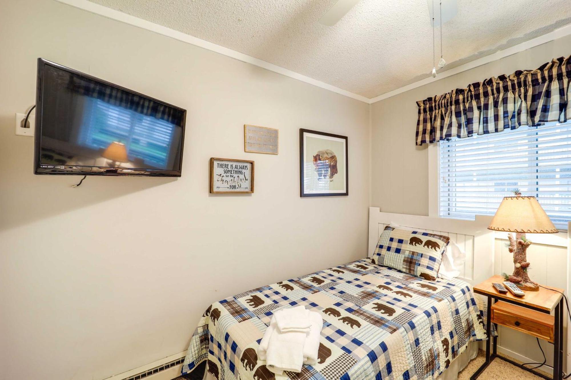 Beech Mountain Condo Near Hiking, Golf And Skiing! 外观 照片